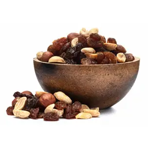 Amestec de afine, nuci, arahide și fructe uscate .